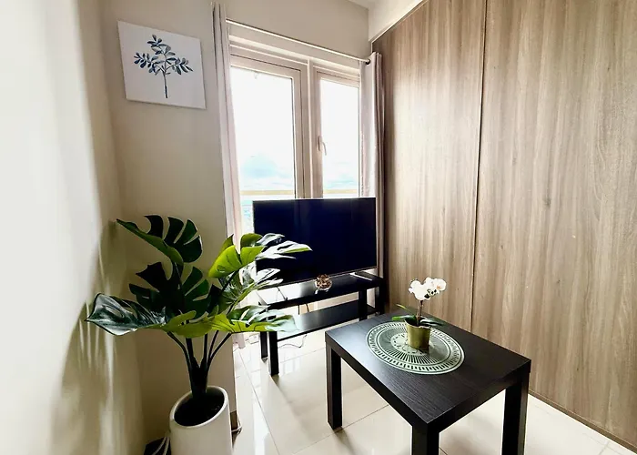 Coast Residences 40th Floor Penthouse Pasay * Manila